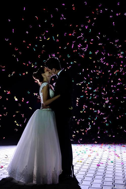 TI9现场浪漫求婚！刀友见证爱情的奇迹