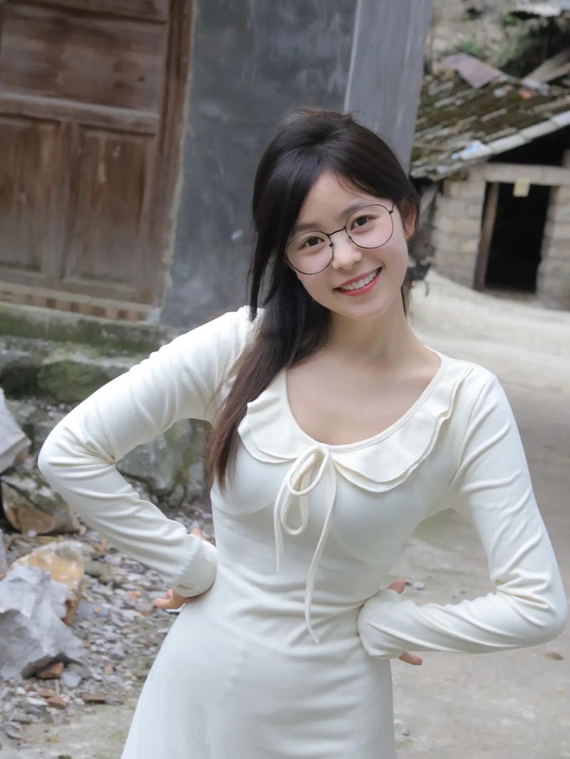 你弟弟迷上的邻家女孩0.2游戏：深度体验与攻略分享