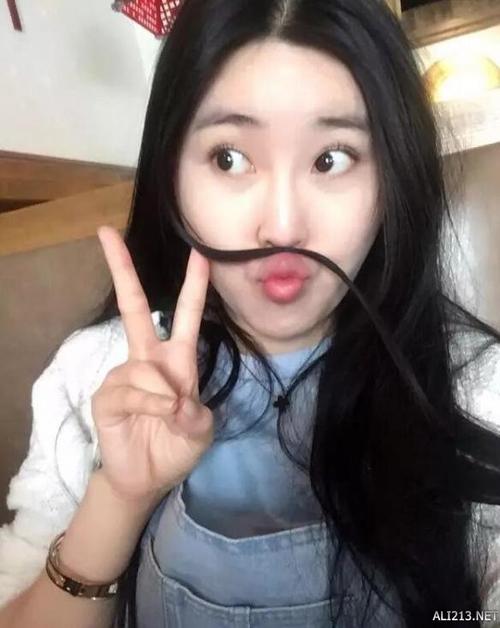 lol阿怡现在怎么样了?复出直播人气如何?