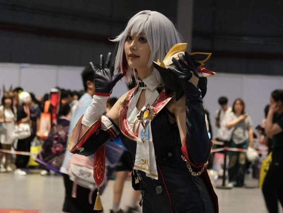 想玩coser1游戏?这里提供安全下载途径