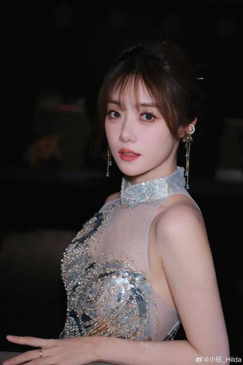 LPL赛场那些漂亮的女主持，你最喜欢哪一位？