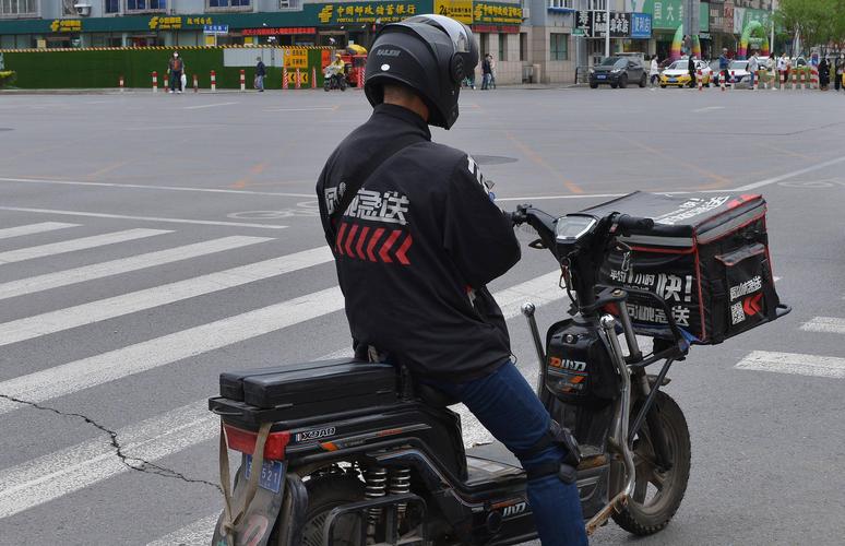 急！顺丰快递有问题？快速找到在线客服解决