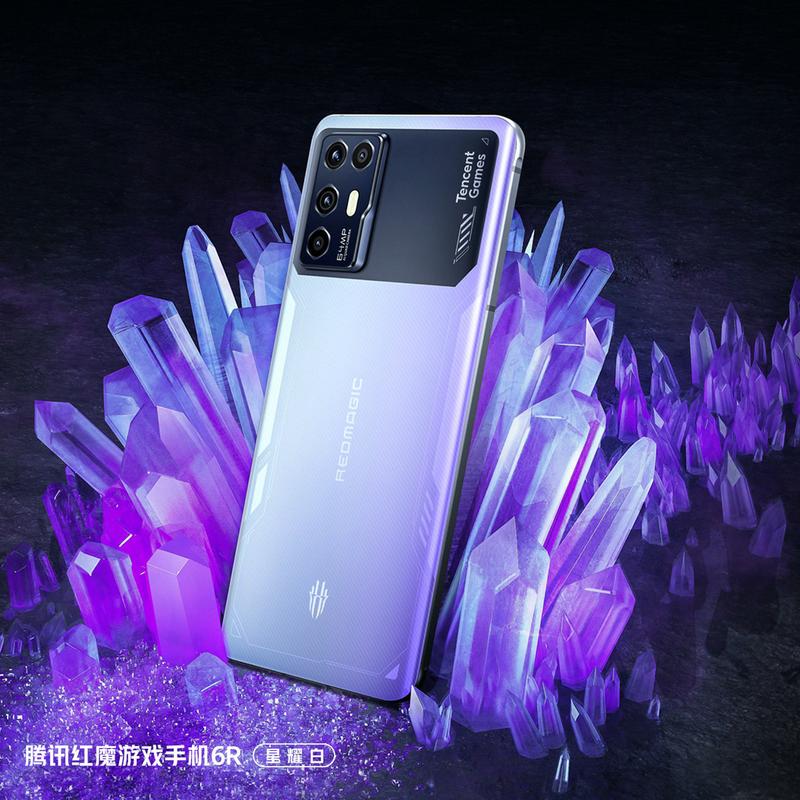 闪耀星路手游下载:6G超大容量精彩内容