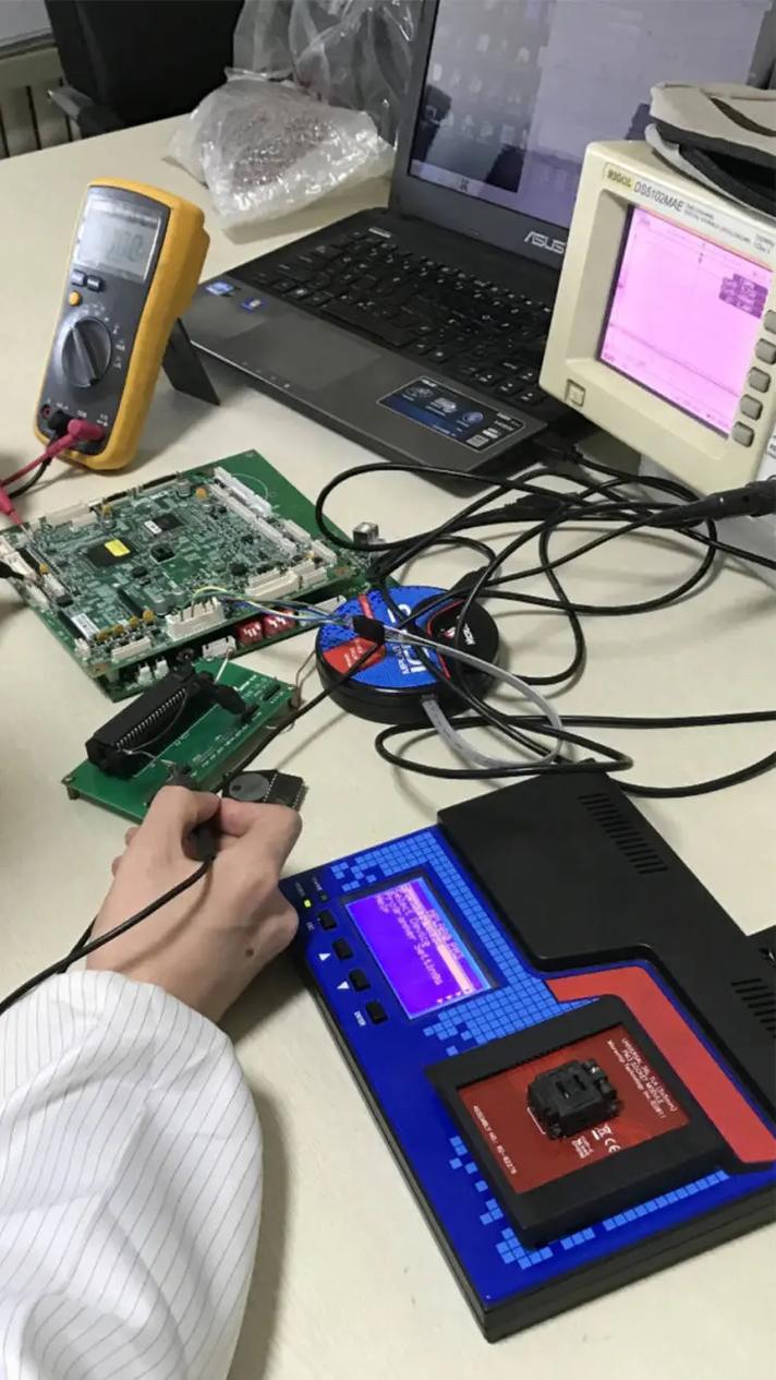 深圳橙盒科技：芯片解密，PCB抄板技术领先