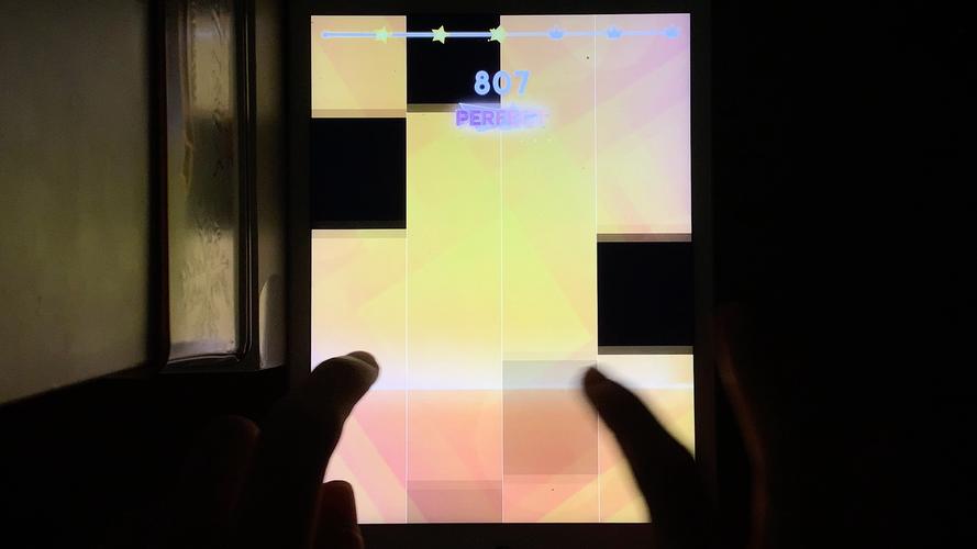 魔法琴键3最新版下载：体验200首流行歌曲