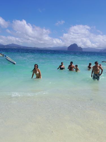 歌声里的最后的天堂：小凌歌曲最后的天堂赏析