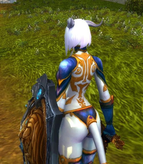 板甲比基尼幻化指南：打造最吸睛的游戏角色