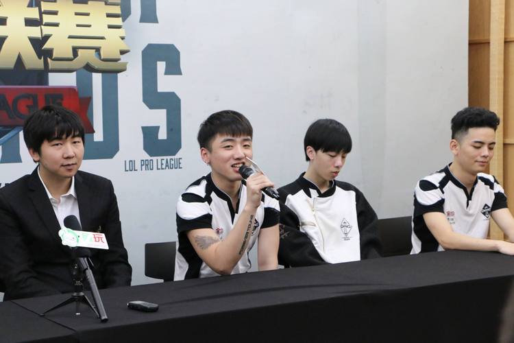 S3OMG比赛视频：那些年我们追过的OMG