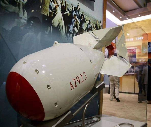 “邱小姐”：揭秘中国第一颗原子弹的可爱名字由来