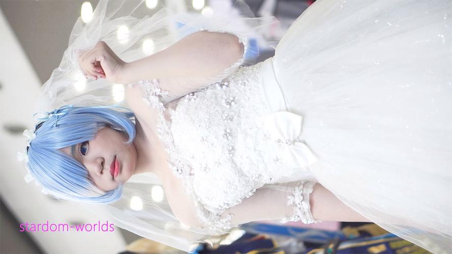 汉化版新婚妻子Cosplay生活更新啦!最新剧情不容错过!