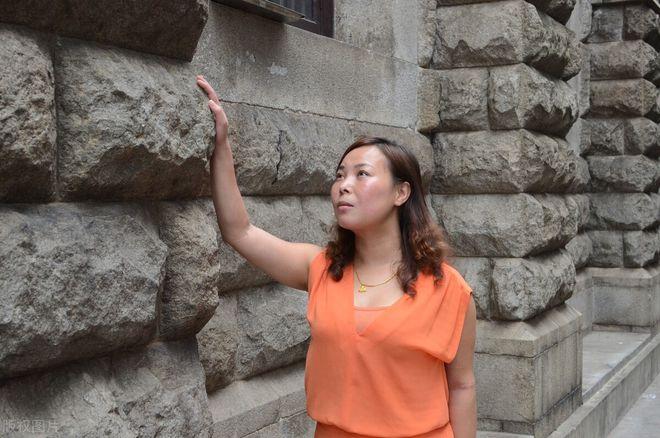 想看好色小姨？内置89下载地址，快速获取！