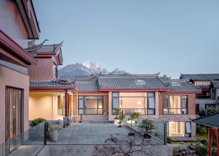 最新版雪山别墅三个女孩做爱假期游戏下载地址