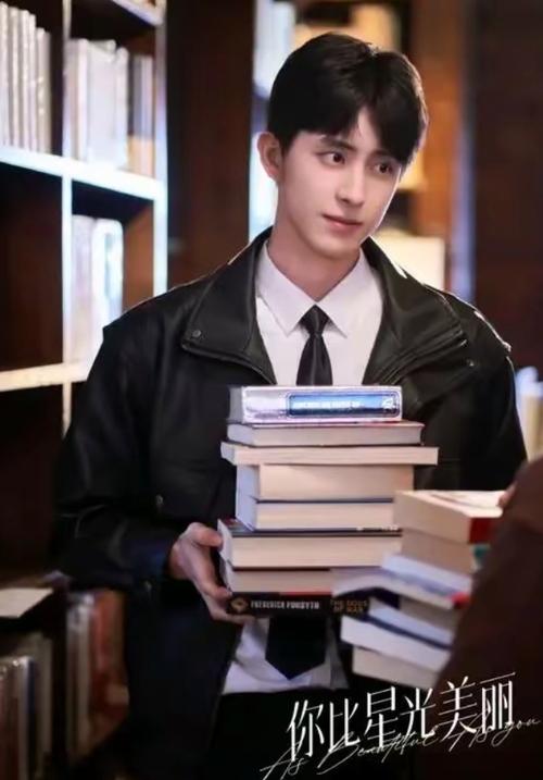 还在找娱乐圈疑云下载?这里有你需要的资源