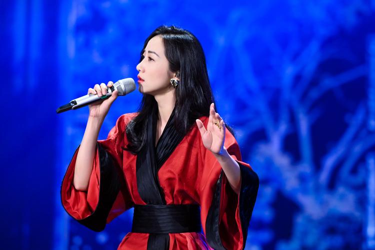 我声音的颜色游戏官网：科幻惊悚视觉小说等你体验