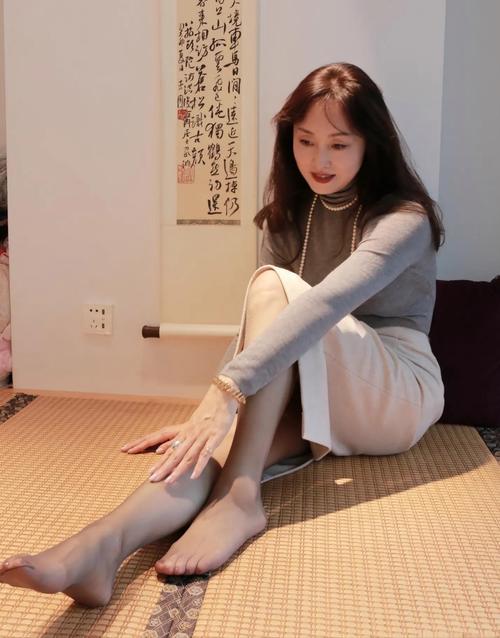 想玩我爱熟女v0.8版本？这里有你想要的全版本资源