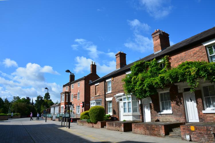 斯拉特福德汉化版最新更新内容：有哪些新功能和改进？