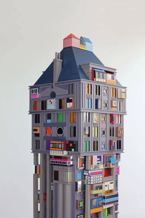 我们的家游戏下载地址：刺激逃生，惊险旅程！