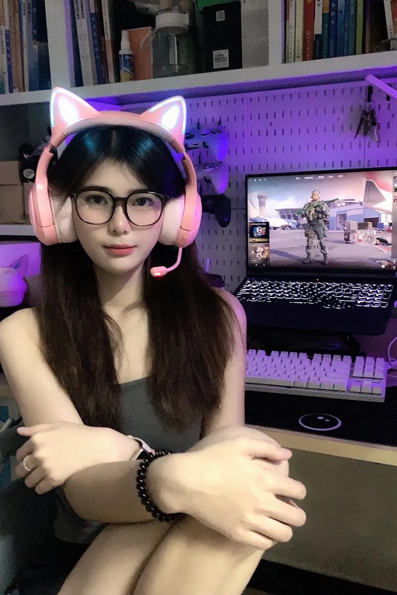 女大学生沉迷游戏下载?这些应用让人欲罢不能!