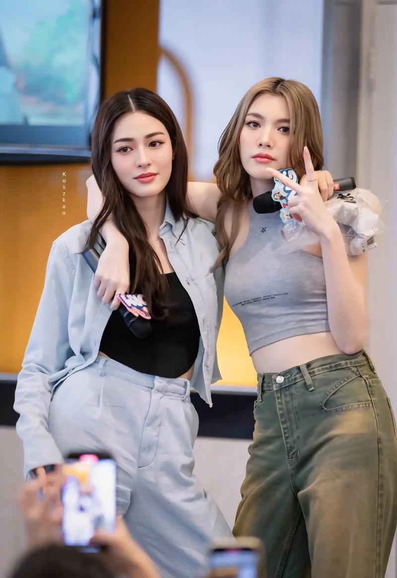 想玩LingerieS？教你快速下载安装方法