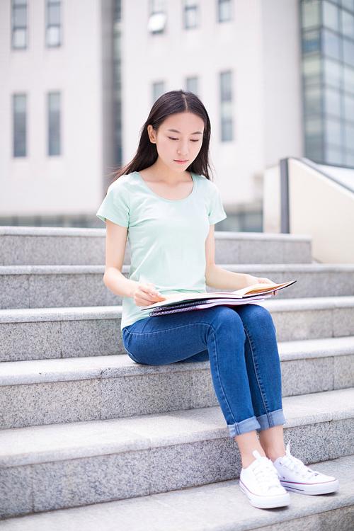 女大学生都在下载什么？沉迷游戏背后的原因！