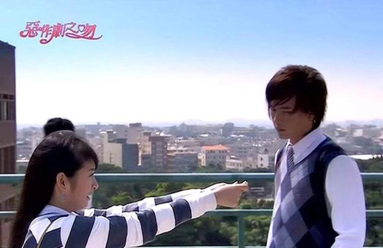 夏日之吻更新地址已更新，快来追剧吧！