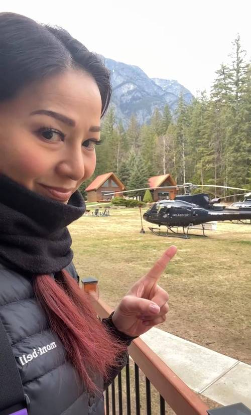 雪山别墅三个女孩做爱假期游戏：下载及攻略指南