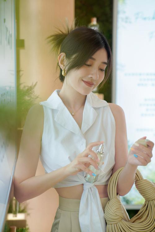 活色生香游戏:改编自热播剧,感受不一样的香氛之旅!