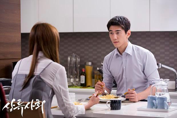 高等社会安卓版下载：你将成为上流社会的一员