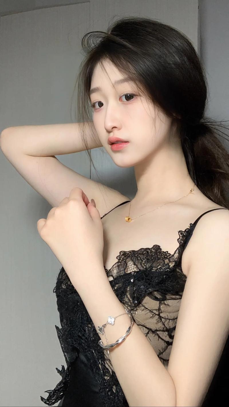 最新反差美女安卓下载资源，快来体验吧！