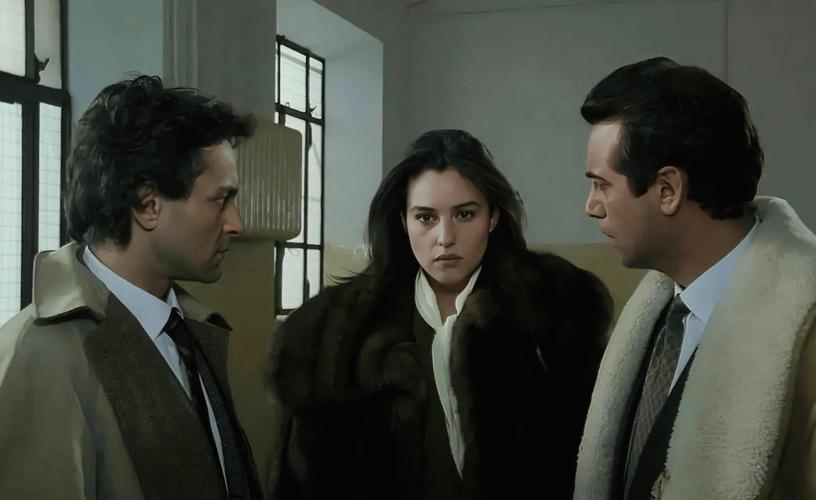 时尚女王莫妮卡第2季完结最新版本下载地址