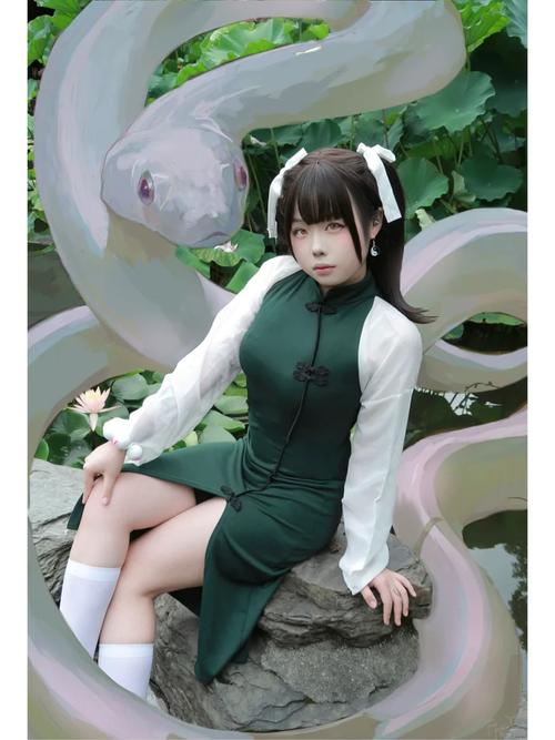 妻子Cosplay指导汉化版下载：新手入门教学