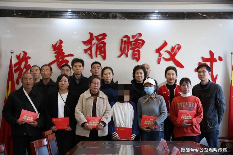 苦主救助中心1-4合集下载攻略，新手也能快速上手