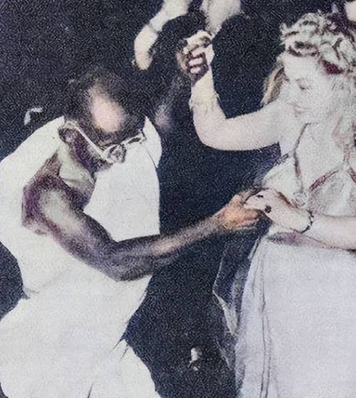 史上最全罪恶集中营版本大全：各种MOD、CG、补丁，应有尽有！