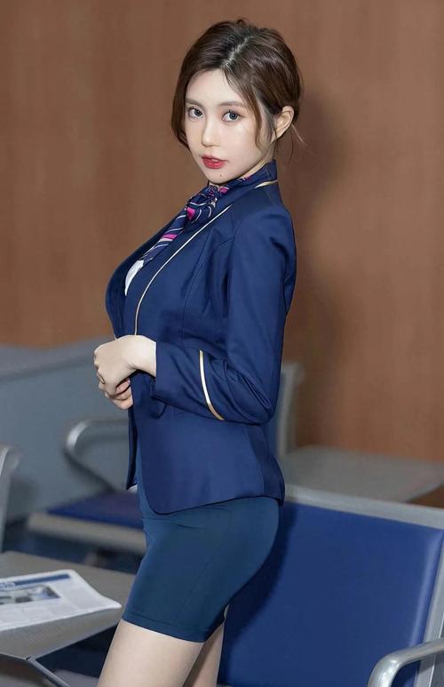 寻找李丽莎秀人网照片下载？安全可靠的下载方法