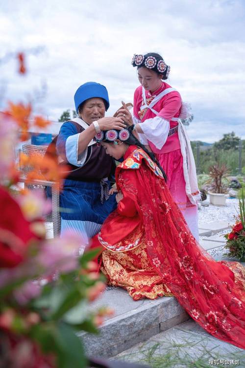 雪山别墅三个女孩做爱游戏官网：最新版本及汉化补丁