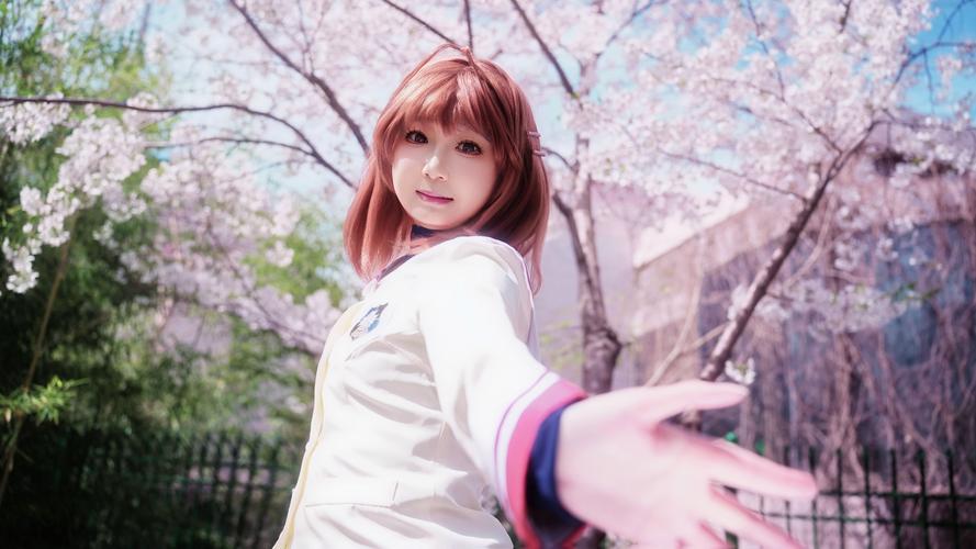 妻子Cosplay指导汉化版下载：新手入门教学