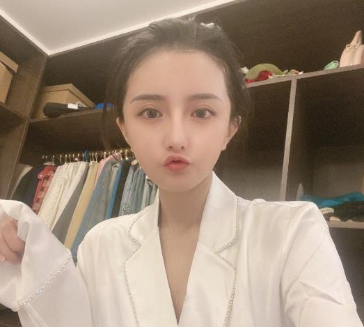 古阿扎都玩什么游戏？完整游戏介绍都在这