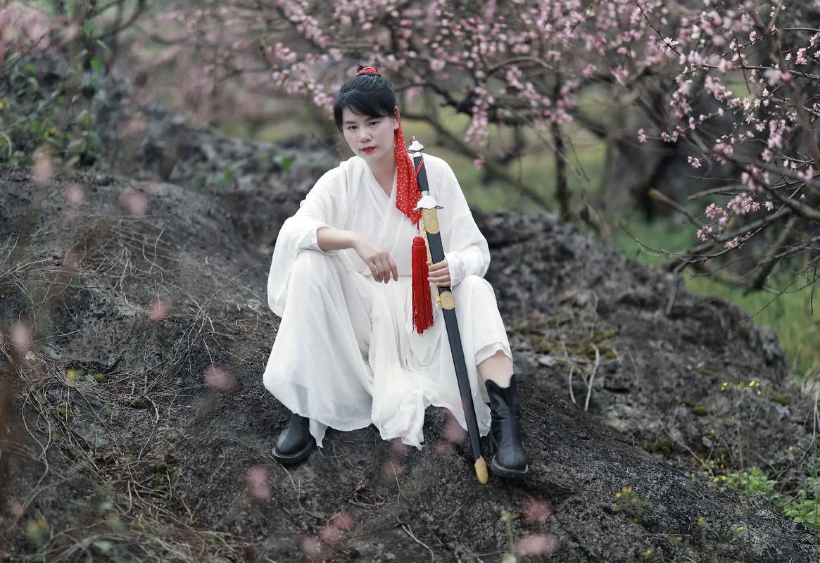 侠女逍遥录V0.755最新更新：江湖女侠养成记