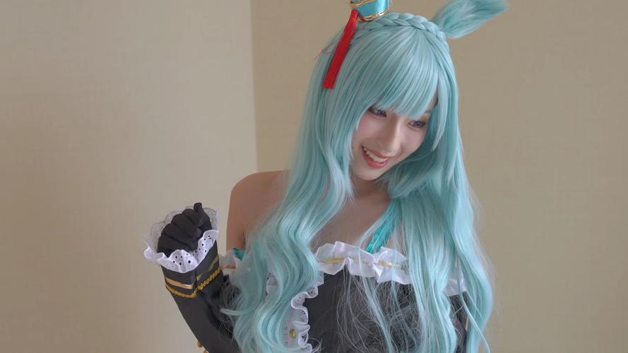 妻子Cosplay指导汉化版下载：新手入门教学