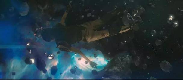 锐雯的异界之旅游戏介绍：高燃CG+换装，你值得拥有！