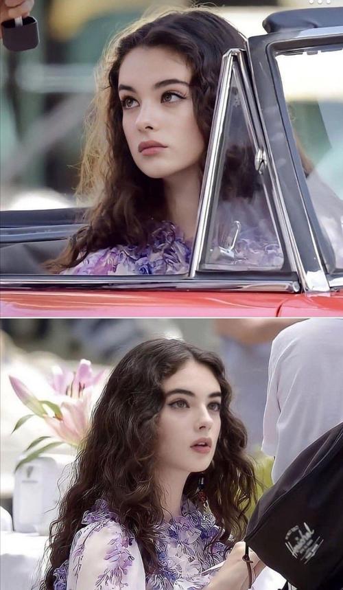 寻找时尚女王莫妮卡安卓下载？这里有你想要的