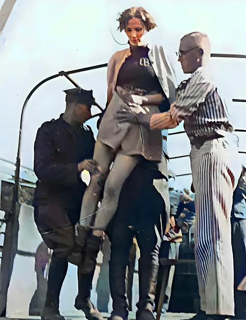 史上最全罪恶集中营版本大全：各种MOD、CG、补丁，应有尽有！