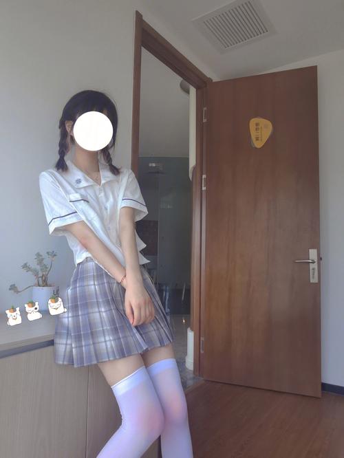 在员工室与JK度过的日常在哪下载？(正版下载站推荐免费!)