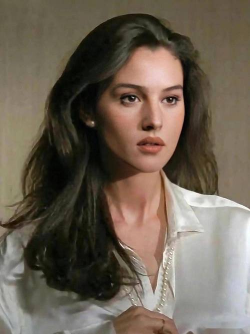 想看时尚女王莫妮卡第2季完结下载安卓版？完整剧情抢先看！