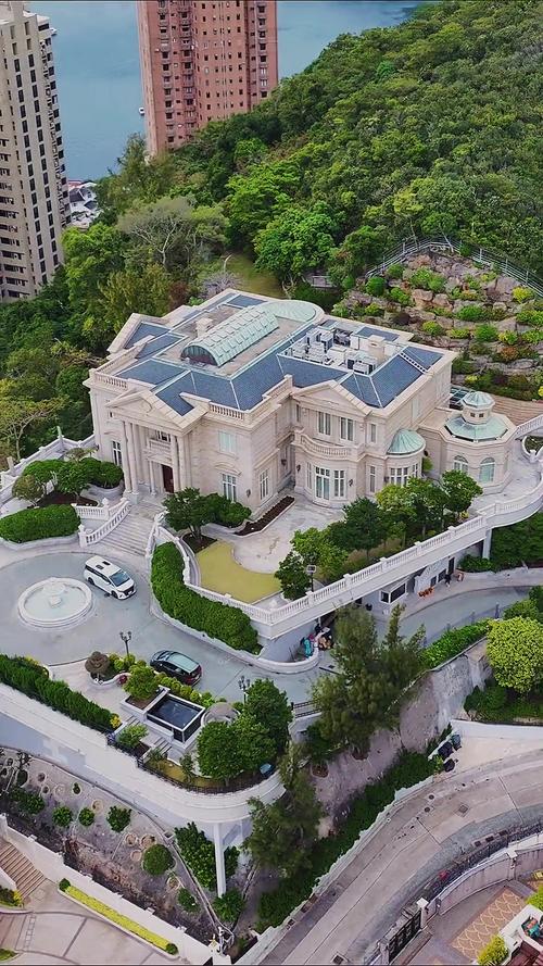 还在找豪宅V0.89汉化版？一键下载，无需等待！